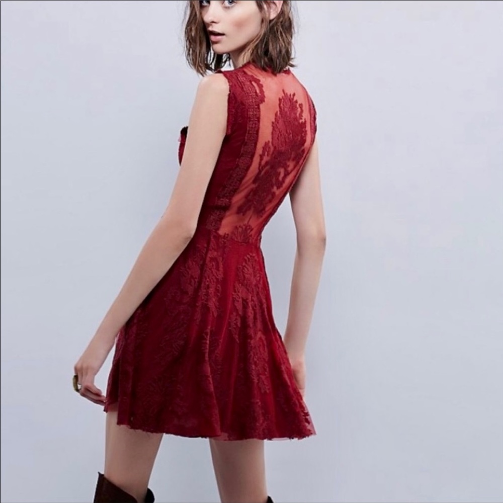 Free People / Rein Over Me red lace dress / size 8